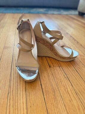 Charles David Neutral Beige Espadrille Wedge Sandals